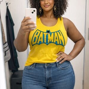 DC Comics Batman Yellow Cutout Back Muscle Tank Size L